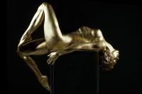 bodypainting_12_artistic-photography-black-gold-diana